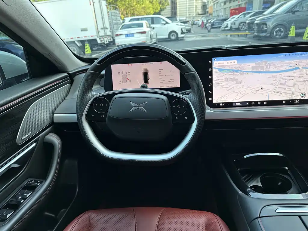 XPeng P7 — миниатюра 15