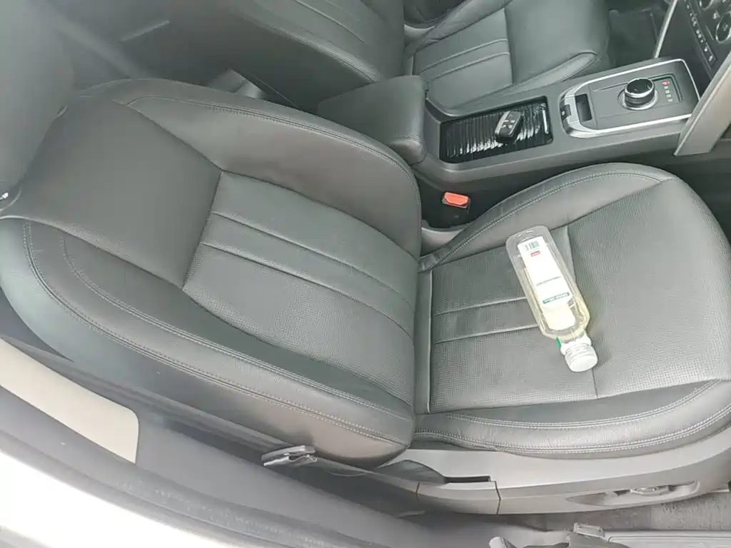 Land Rover Discovery Sport — миниатюра 25