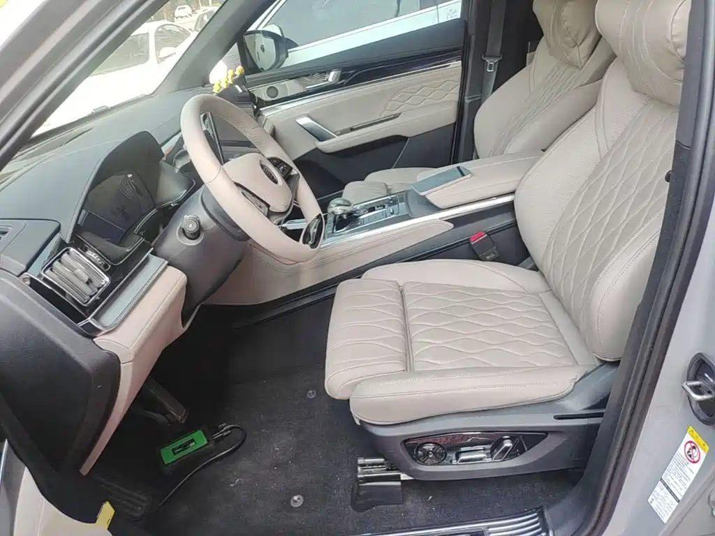 BYD Tang New Energy — миниатюра 15