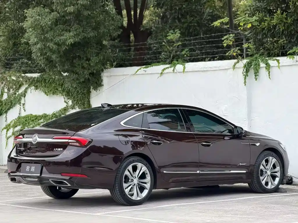 Buick LaCrosse — миниатюра 8