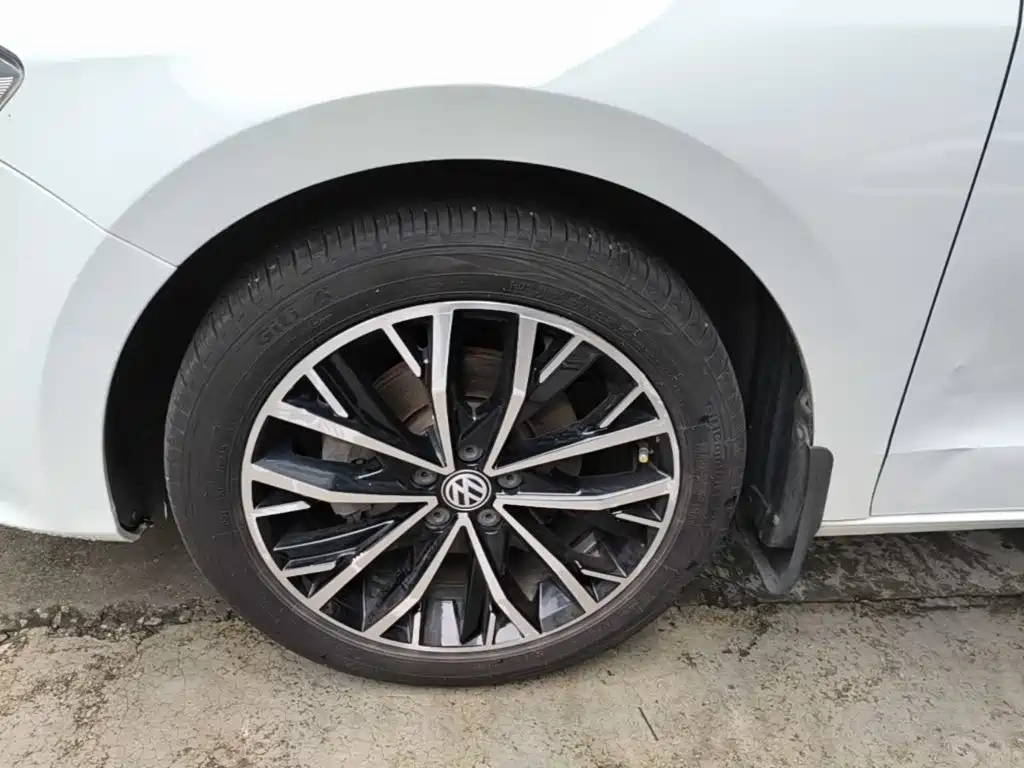 Volkswagen Bora — миниатюра 23