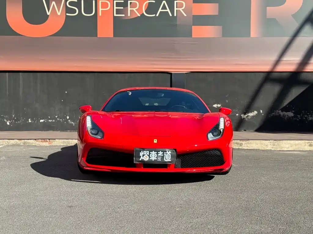 Ferrari 488 — миниатюра 2