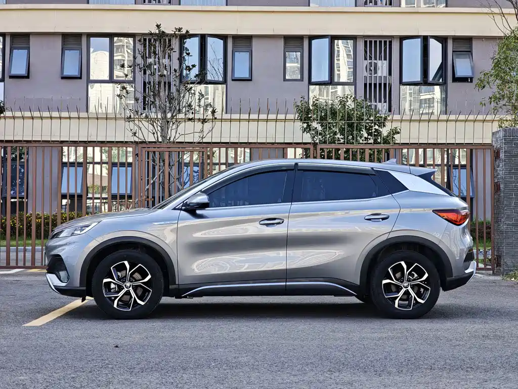 BYD Yuan Plus — миниатюра 2