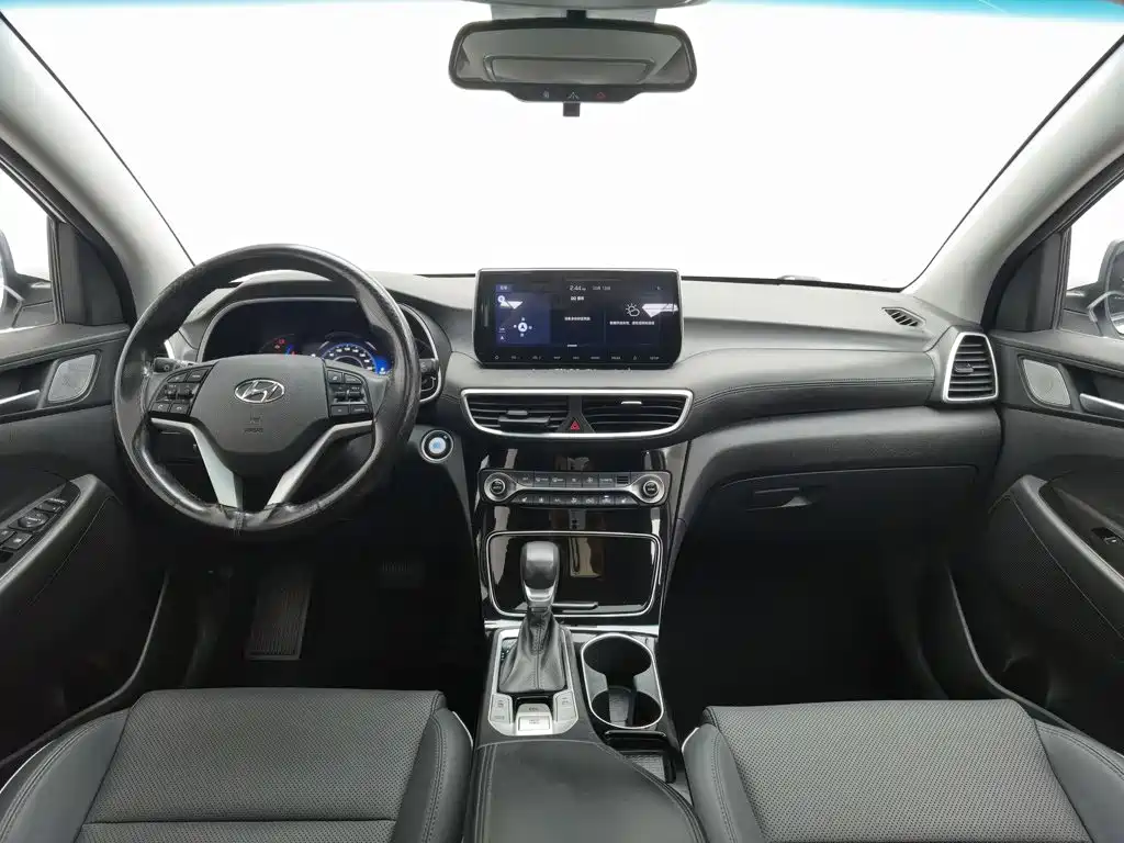 Hyundai Tucson — миниатюра 5