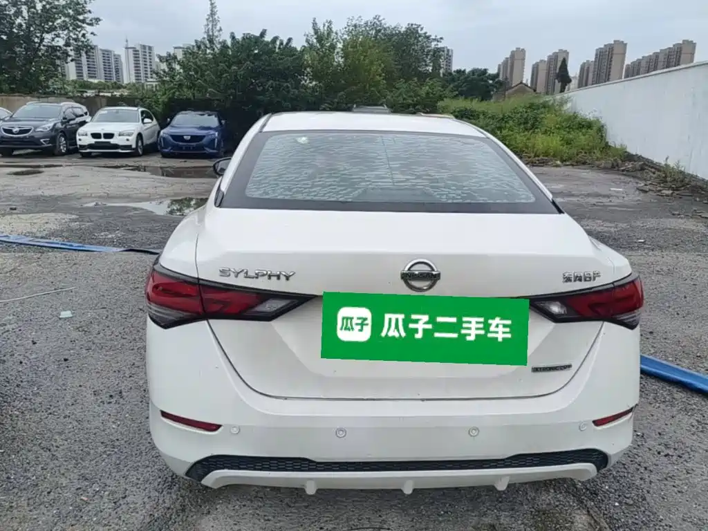 Nissan Sylphy — миниатюра 6