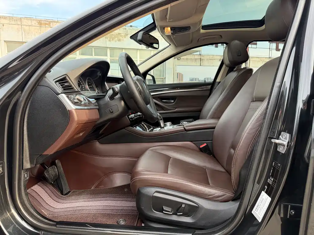 BMW 5 Series 5 2014 525Li Luxury