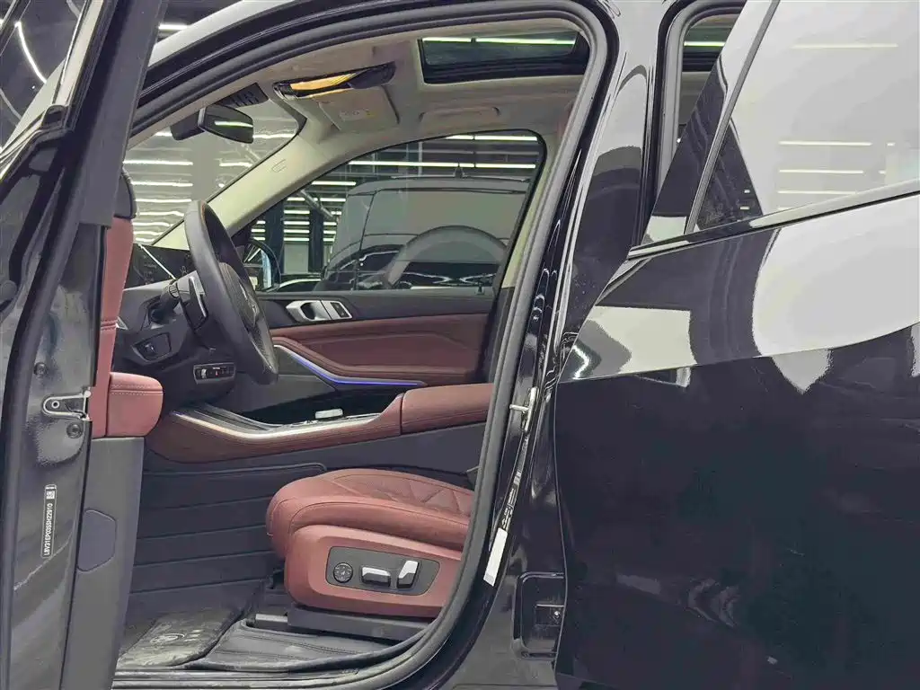 BMW X5 — миниатюра 8