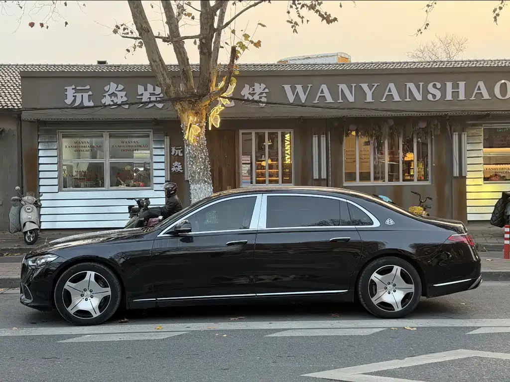 Mercedes-Benz S-Class — миниатюра 3