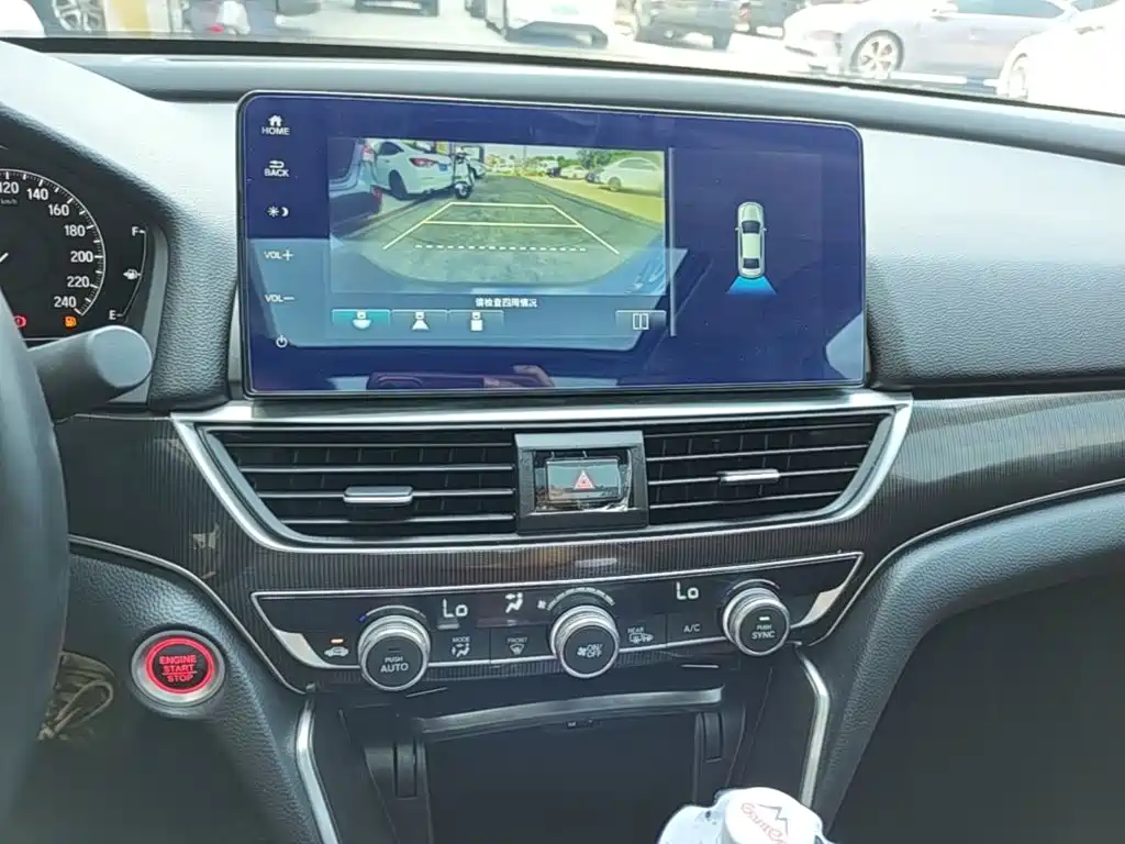 Honda Accord — миниатюра 13