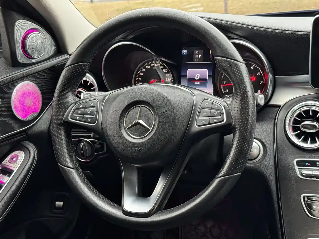 MERCEDES-BENZ C CLASS