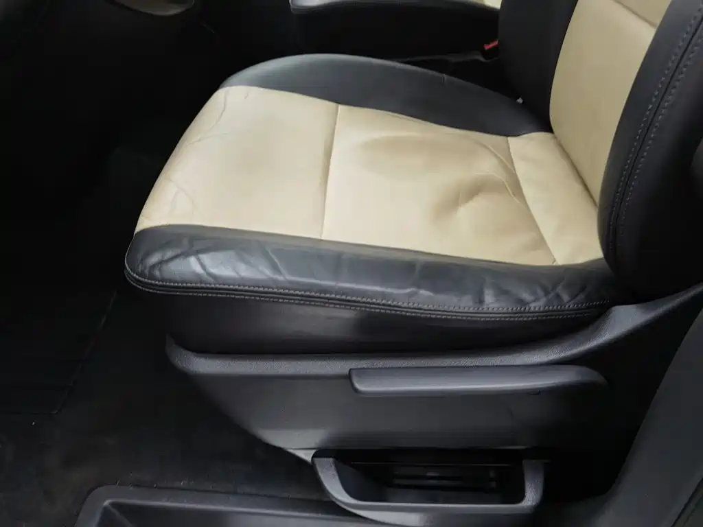 Volkswagen Multivan — миниатюра 20