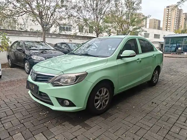 CHANGAN YUEXIANG V3 2017
