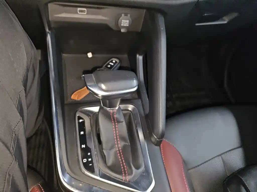 Geely Vision X3 — миниатюра 19