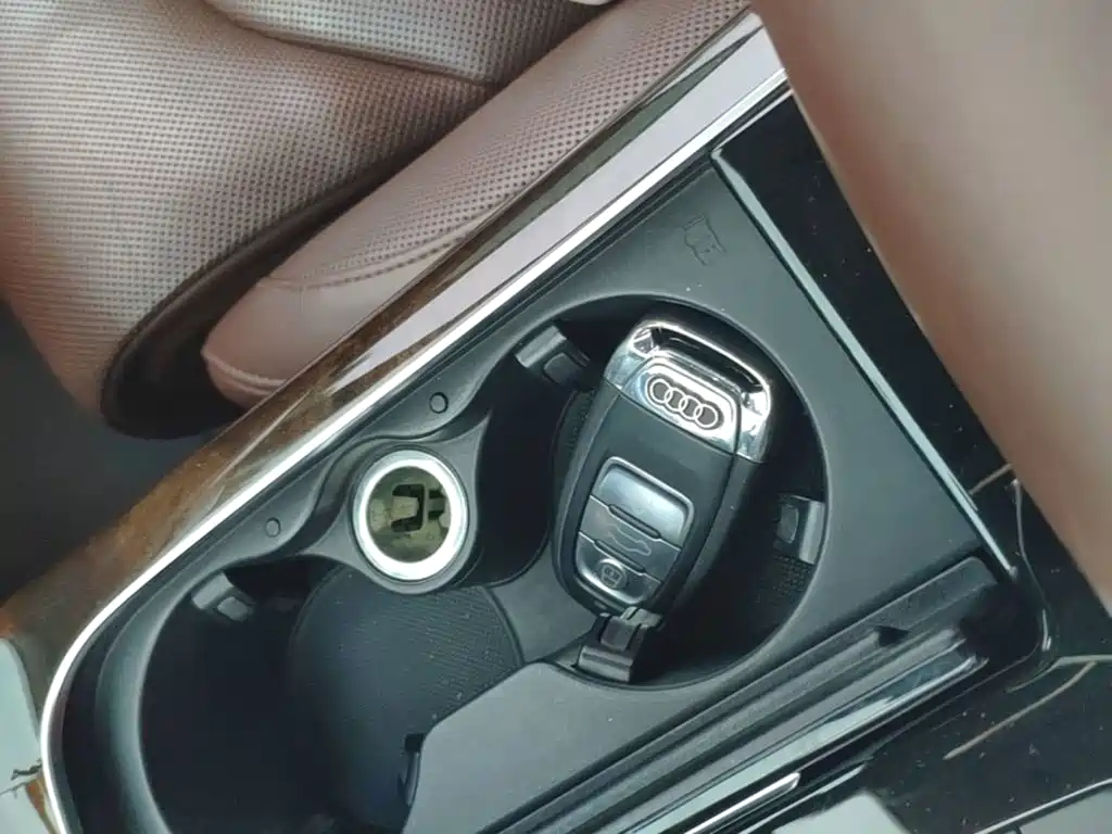 Audi A8 — миниатюра 9