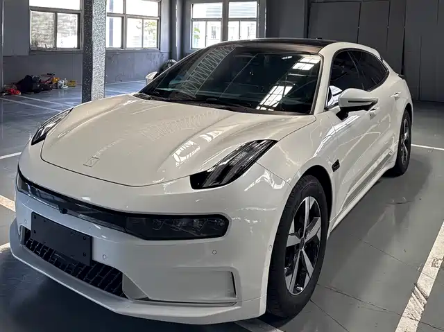 2024 Zeekr 001