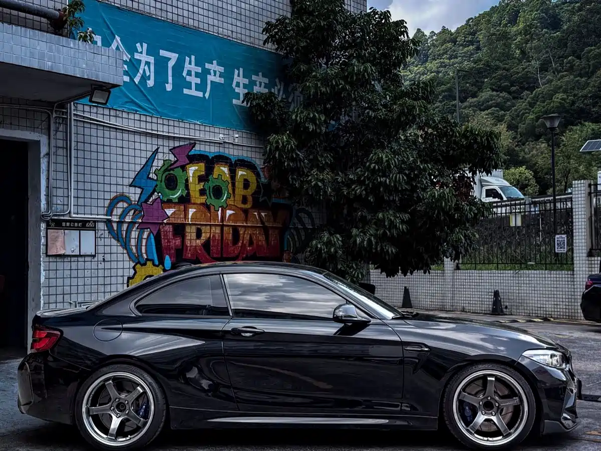 BMW M2
