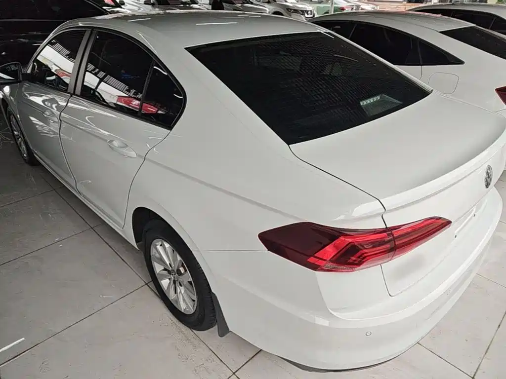 Volkswagen Bora 2020 1.5L AT Fashion