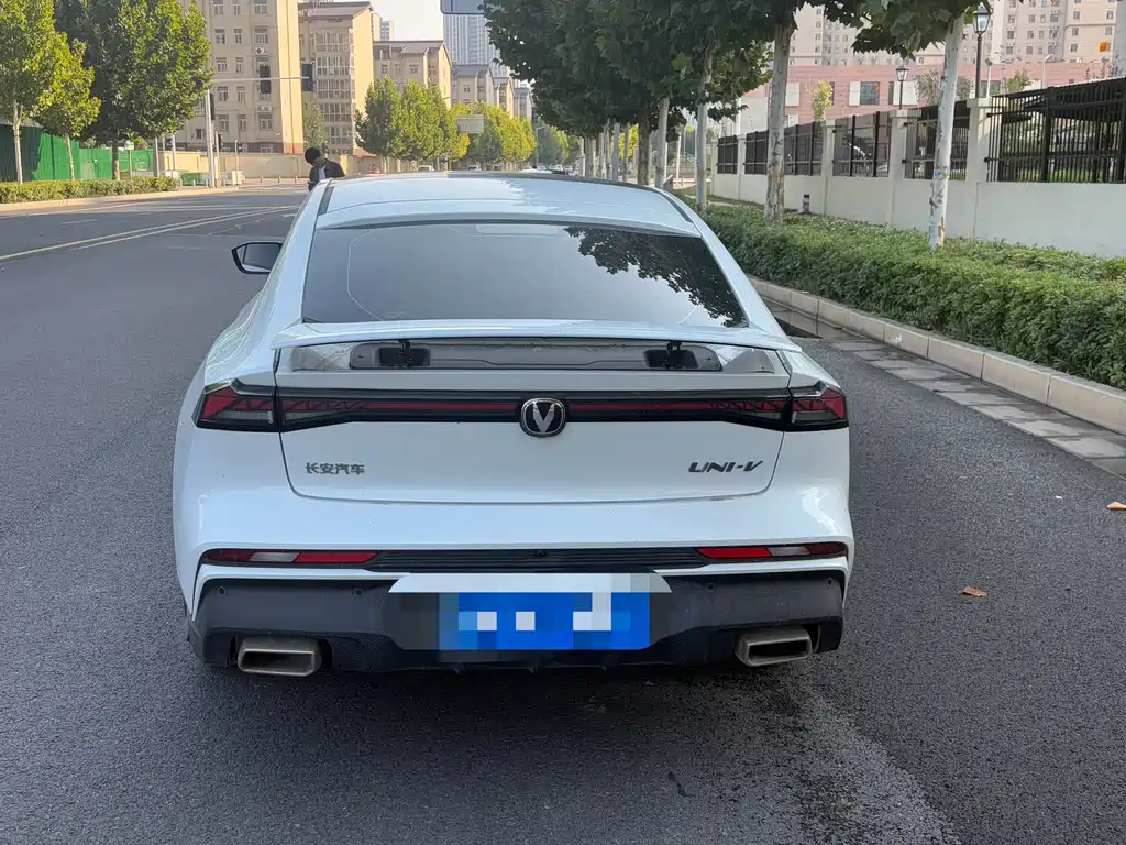 Changan UNI-V — миниатюра 9