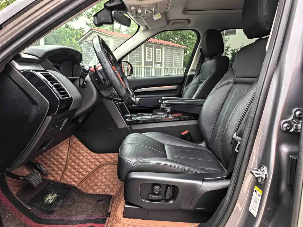 Land Rover Discovery 2020 3.0 SC V6 30