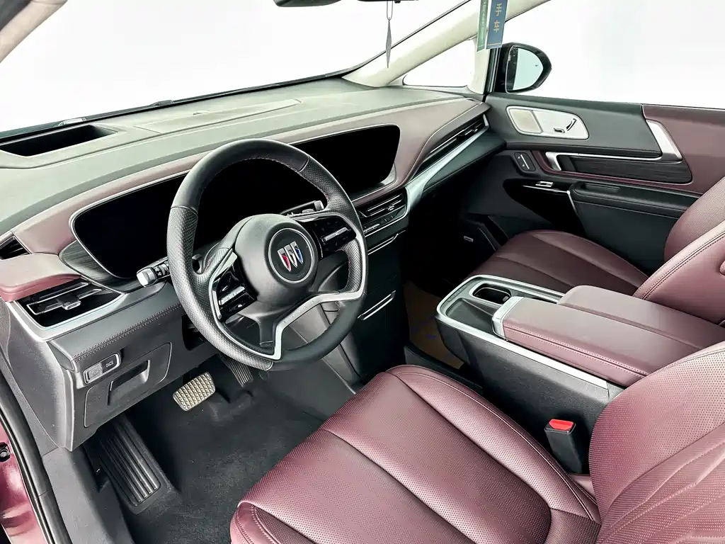 Buick Century 2023 2.0T мест