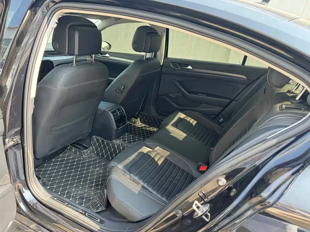 Volkswagen Magotan — миниатюра 5