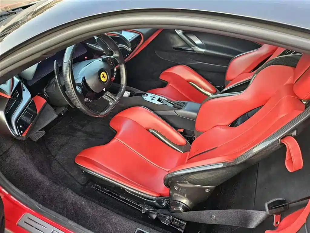 Ferrari SF90 2020 3.9T V8 Stradale