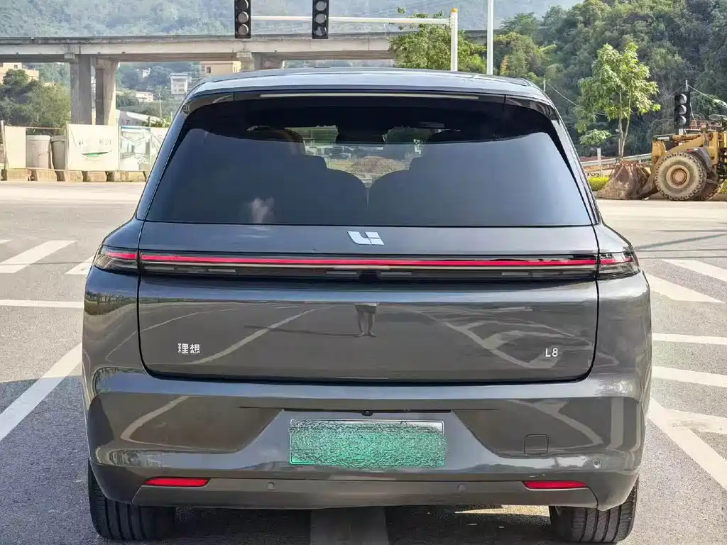 Li Auto Li L8 — миниатюра 8