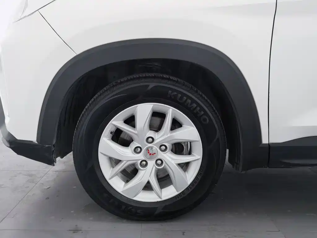 Wuling Hongguang S3 — миниатюра 17