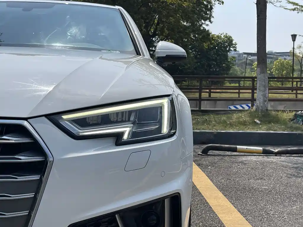 Audi A4L — миниатюра 10