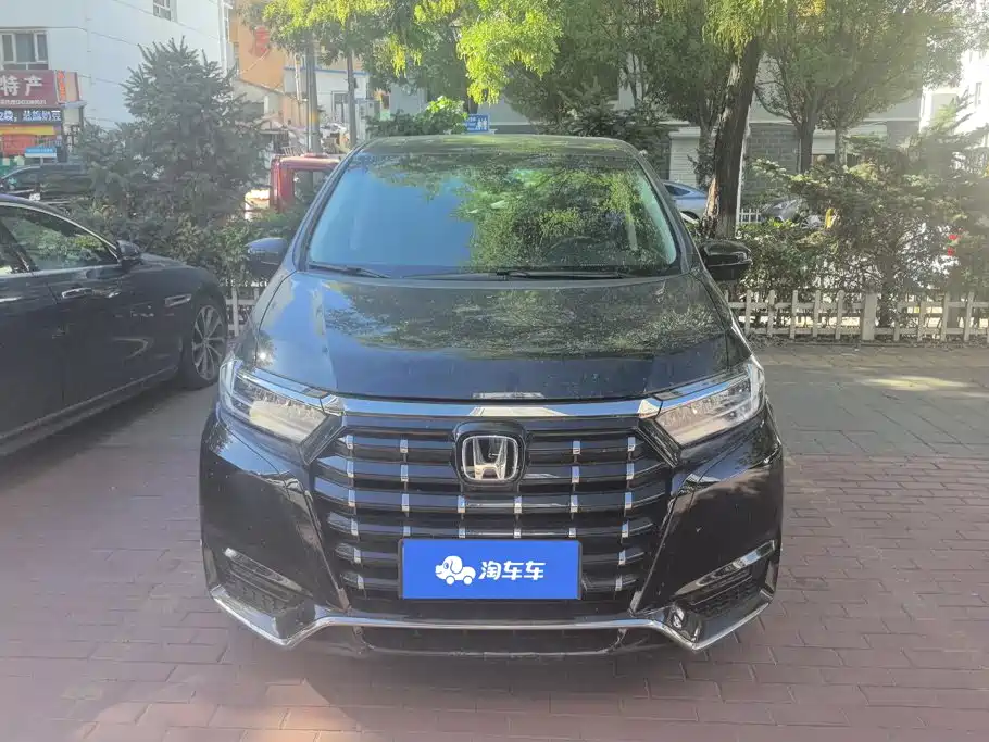 Honda Elysion — миниатюра 2