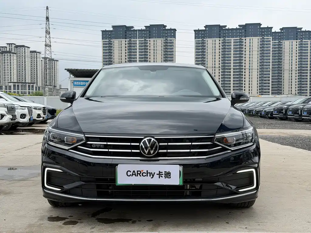 Volkswagen 迈腾 PHEV — миниатюра 2
