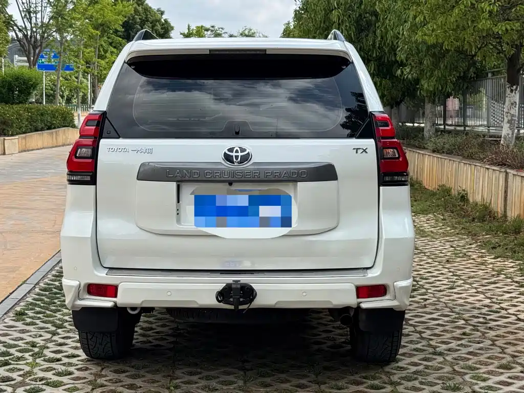 Toyota Prado - фото 4