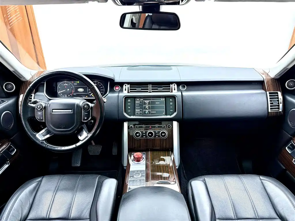 Land Rover Range Rover — миниатюра 9