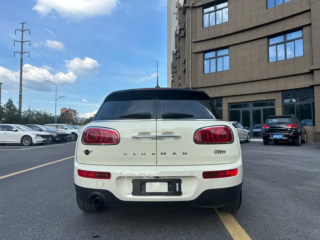 MINI Mini Clubman — миниатюра 5