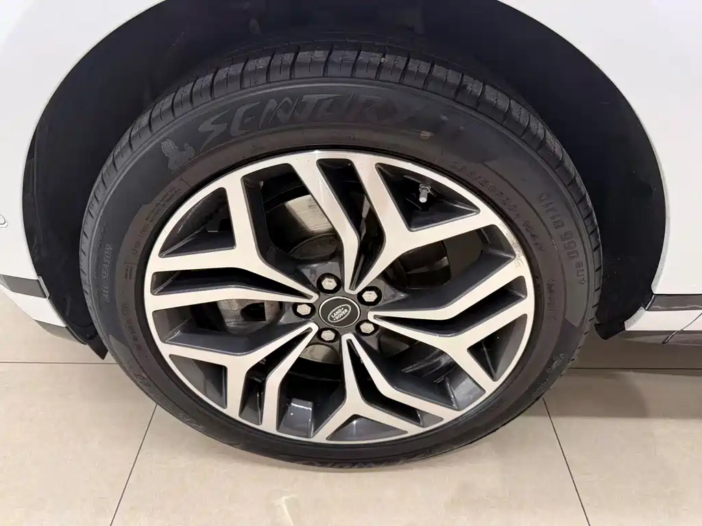 Land Rover Evoque — миниатюра 11