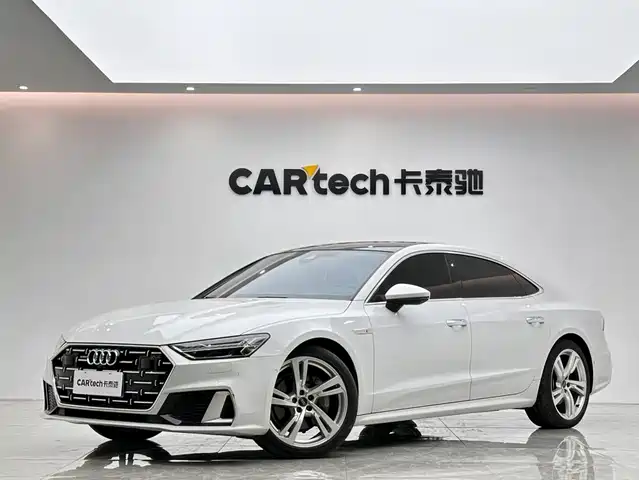 Audi A7L
