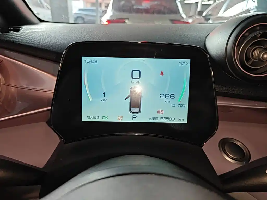 BYD Dolphin — миниатюра 12