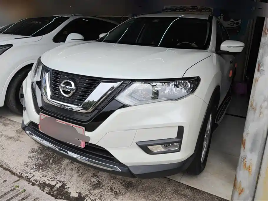 NISSAN QIJUN