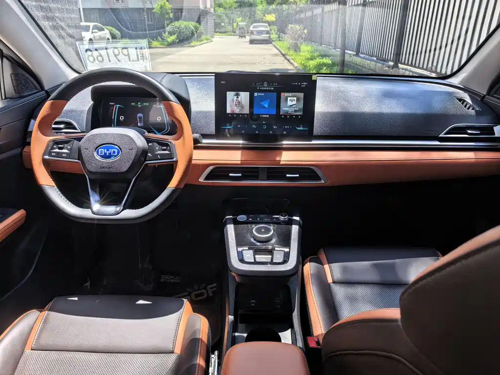 BYD E2 2021 Luxury