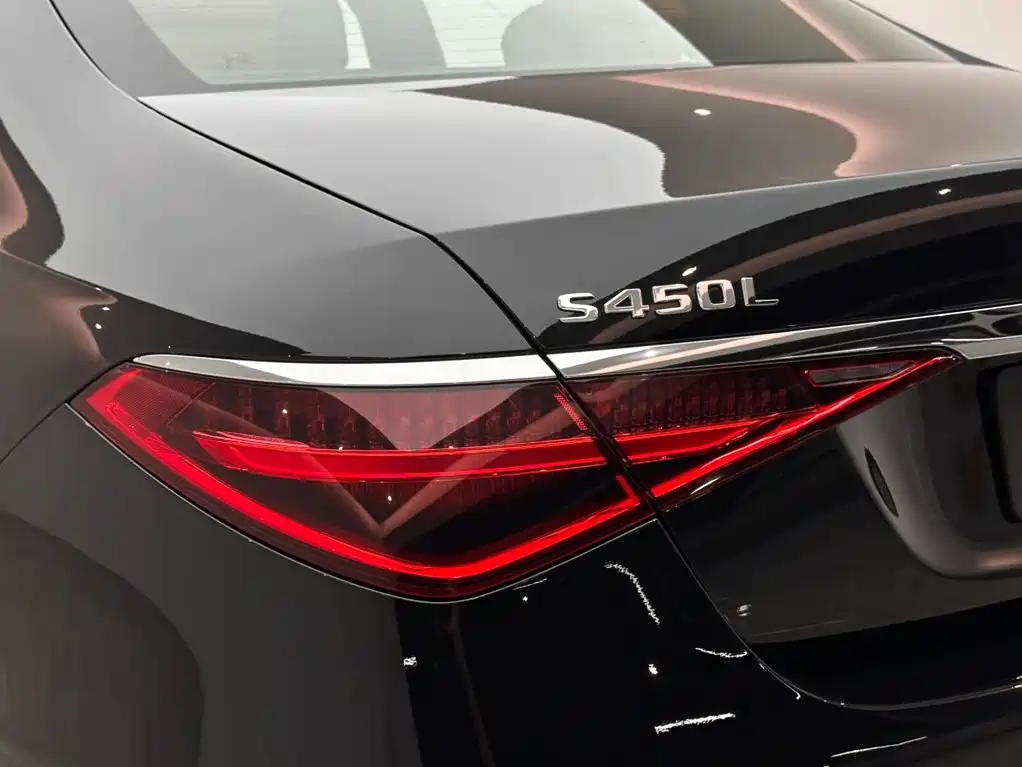 Mercedes-Benz S-Class — миниатюра 23