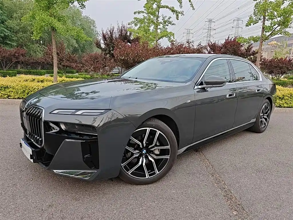 BMW 7 Series 2025