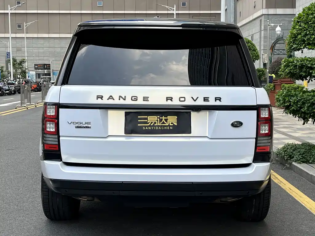 Land Rover Range Rover — миниатюра 5