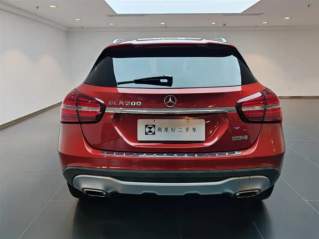 Mercedes-Benz GLA 2019 GLA 200 Fashion
