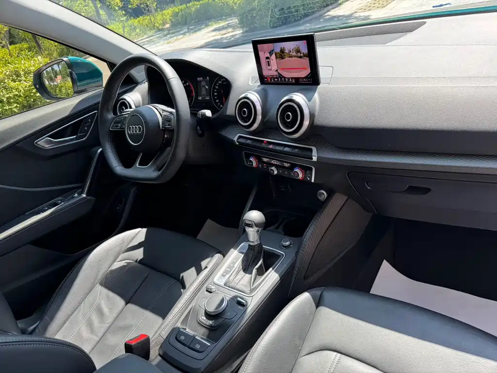 Audi Q2L — миниатюра 23