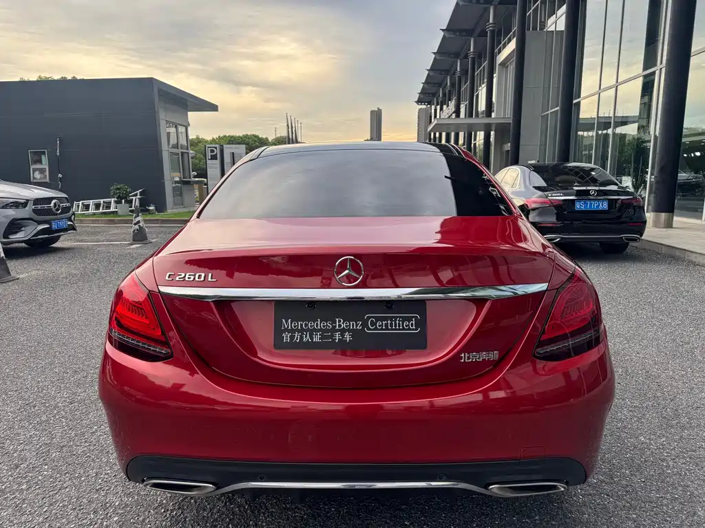 Mercedes-Benz C-Class — миниатюра 5