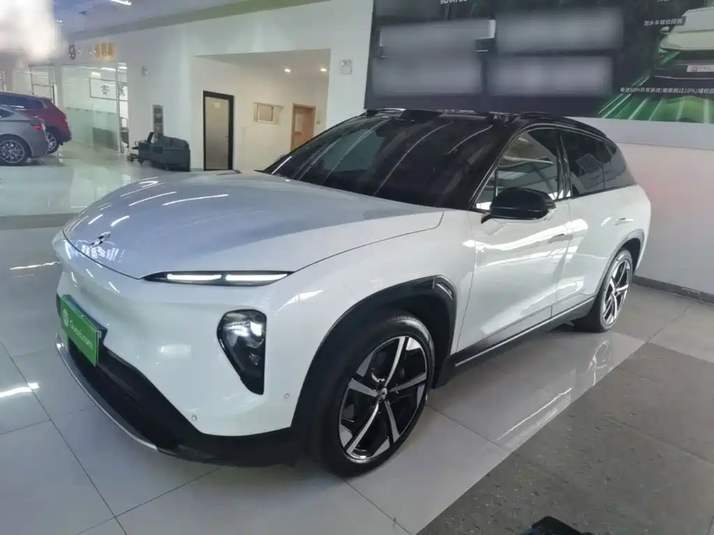 NIO ES7