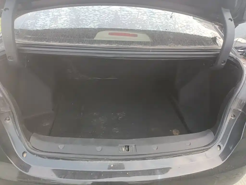 Zotye Zotye Z500 — миниатюра 19