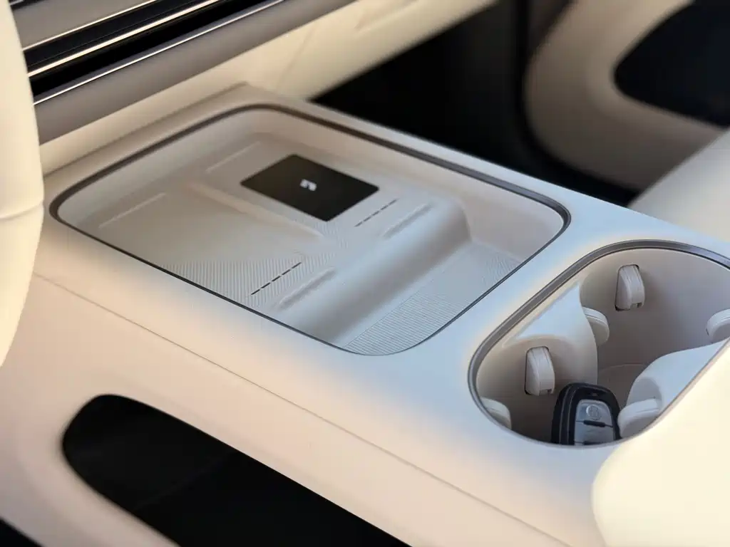 Li Auto Li i6 — миниатюра 18