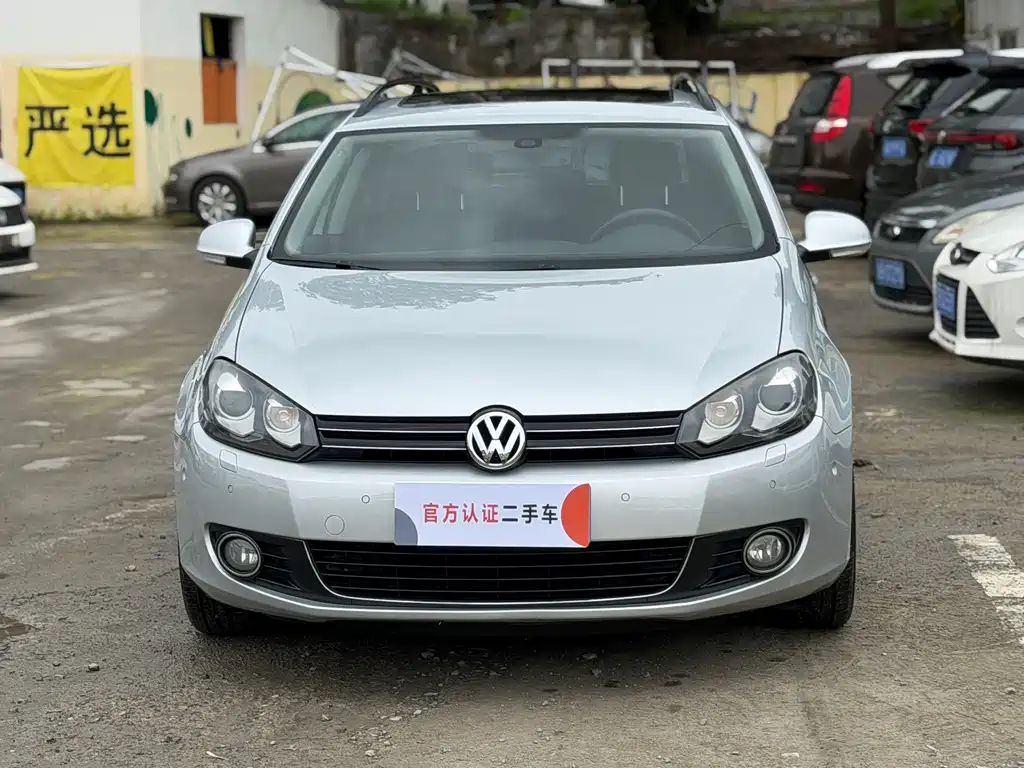 Volkswagen Golf 2011 1.4TSI Luxury