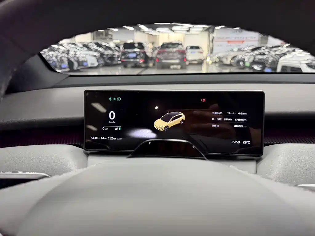 NIO ET5T — миниатюра 16